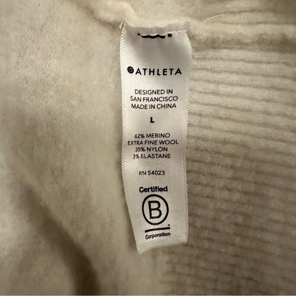 Athleta cream relaxed sweater size L - Picture 5 of 6